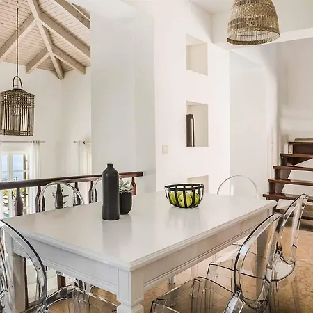 Helios Villa Evretí